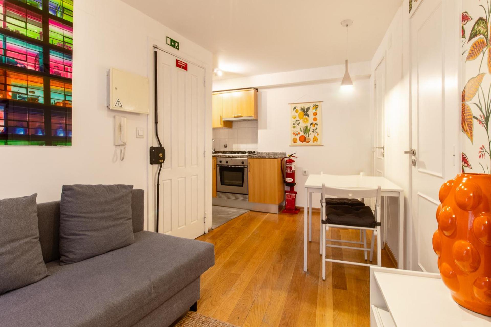 Apartment Contemporary In Chiado 1 Lisbon
